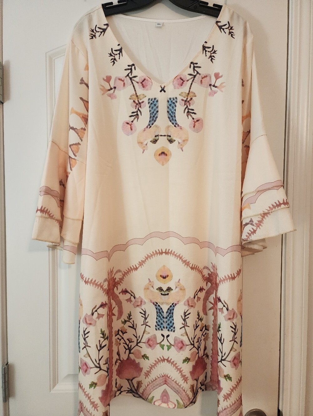 Cream Floral Boho V-Neck Women’s Dress Asian XXL Southwestern